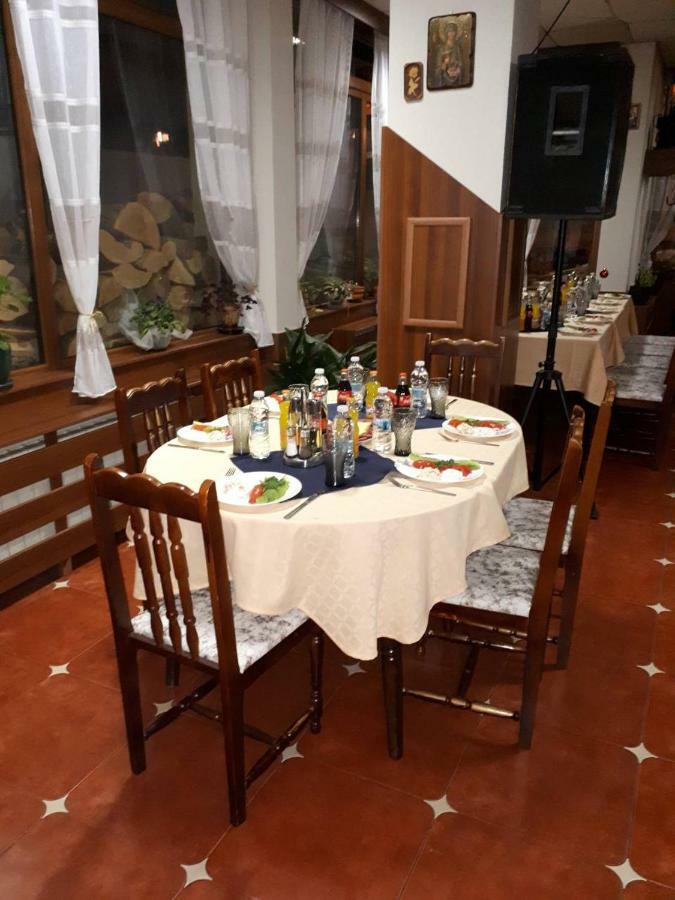 Стаи За Гости - Семейна Къща За Гости Ивел Bansko Exteriör bild