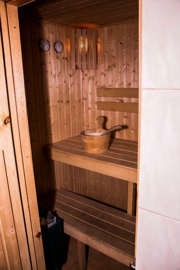 Стаи За Гости - Семейна Къща За Гости Ивел Bansko Exteriör bild
